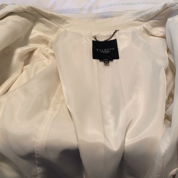 Talbots Lined White Belted Rain oat - Picture 4 of 8